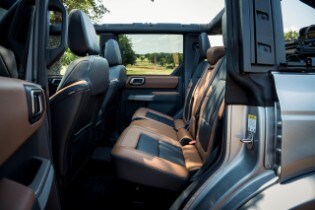 2021 Ford Bronco™ 4-door Iconic Silver Outer Banks™